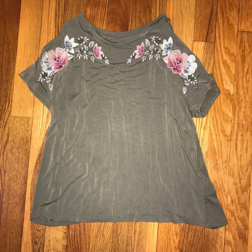Short sleeve